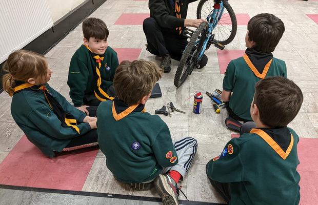 St Cuthberts Cubs Master Bike Maintenance New Skills For Young Adventurers